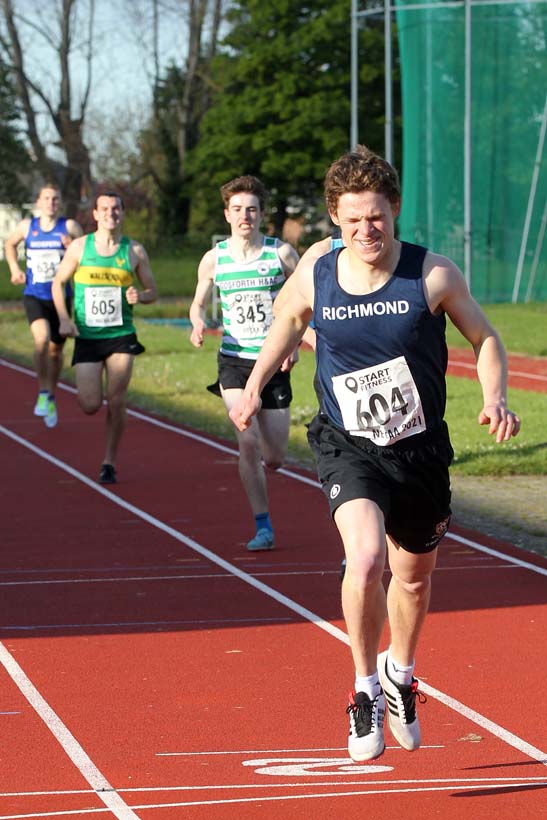 800 metres, 2021 North East Grand Prix No. 2, Monkton, Wednesday, May 19th. Photo: David T. Hewitson/Sports for All Pics